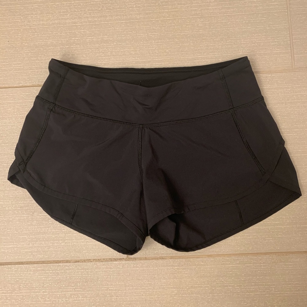 Lululemon speed short women’s size 4 color black